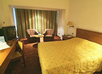 Commodore Hotel Αμμάν Εξωτερικό φωτογραφία